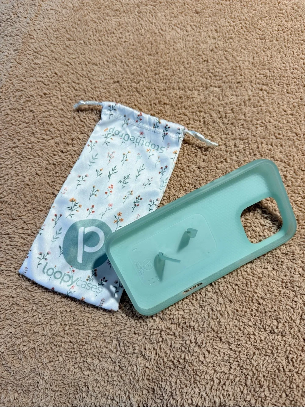 Loopy CaseWhispering Wildflowers - Apple iPhone 16 Pro Max (6.9